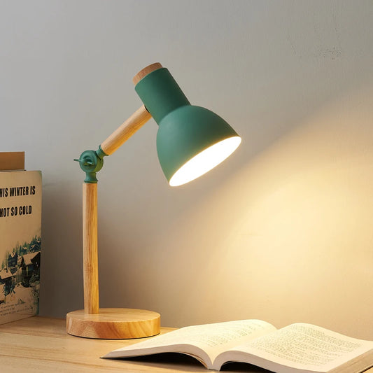 Lámpara de Mesa Creativa Nórdica con Base de Madera LED